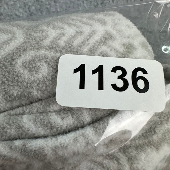 Lands End Women's Fleece Pullover Sweater Snowflake Pattern Gray White Small 6-8 - Picture 10 of 10